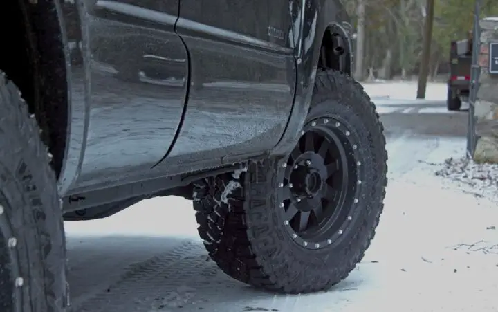 Are BFGoodrich All Terrain KO2 Directional?